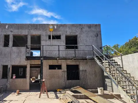 Santa María de Oro 900