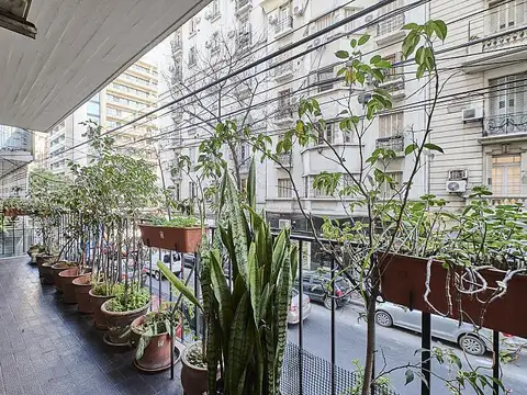 Departamento 5 ambientes con 2 baños