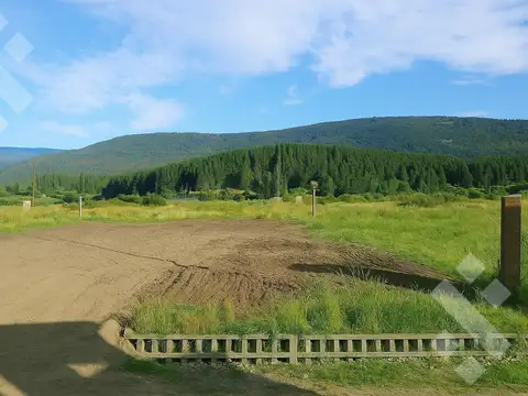 Terreno en Venta 460 m2 - Subdivisible - Apto PH - Loteo Vallecito - San Martin de Los Andes