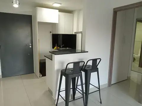 Departamento en Alquiler en Parque Chas, $ 700.000