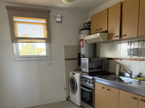 Departamento en Alquiler en Villa Raffo, $ 800.000