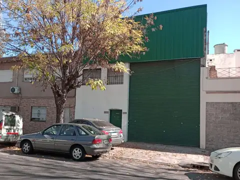 Mataderos - Venta - Galón - Deposito - Buena Ubicación!