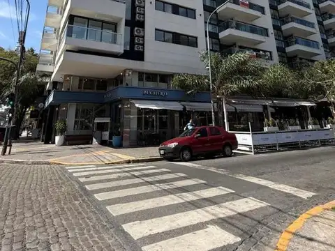 Avenida Rivadavia 10200