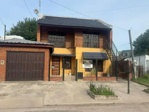 Ideal inversor: casa + dpto 2 amb con terraza independiente