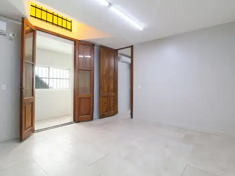 Local en Alquiler 51 años