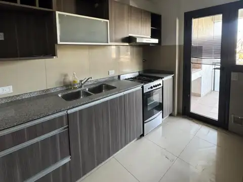 Departamento en Alquiler de 3 dormitorios