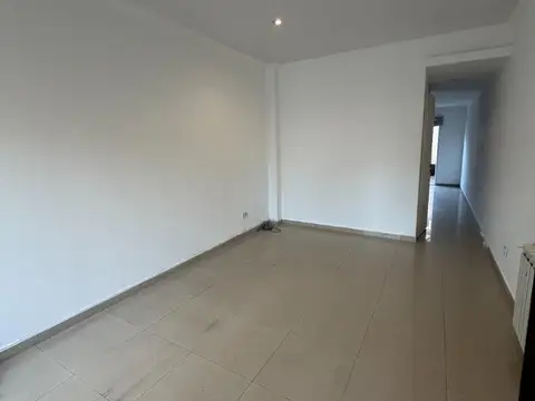 Depto Tipo Casa en Alquiler en Banfield, $ 1.200.000