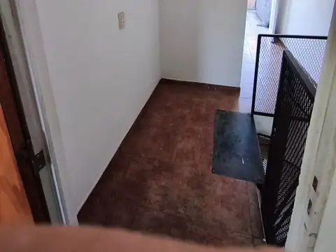 Departamento 4 ambientes con 1 baño