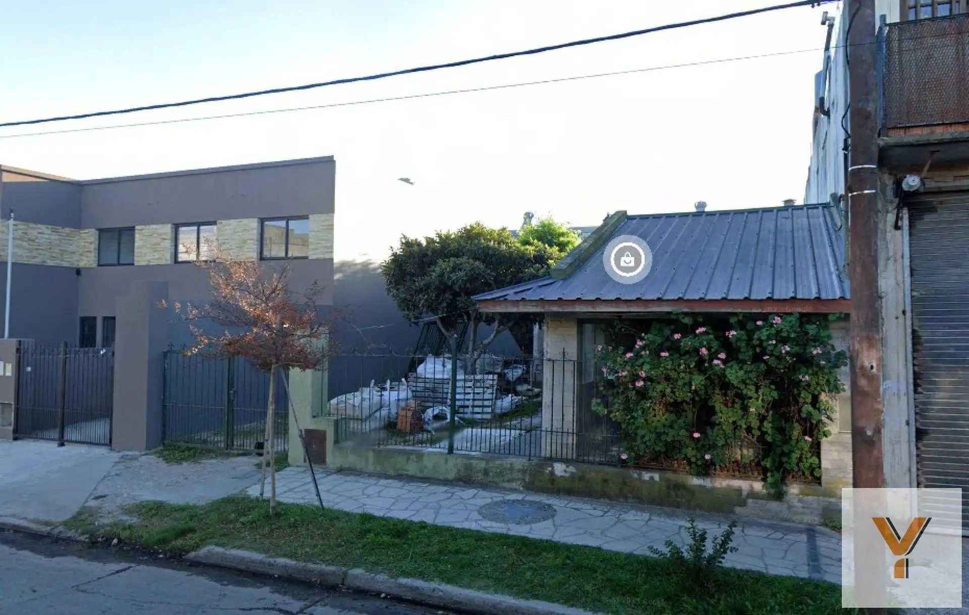 Terreno en venta de 262m² sobre calle 12 de Octubre