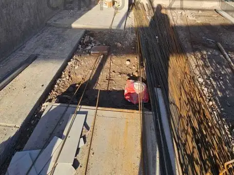 Casa 5 ambientes con 2 baños