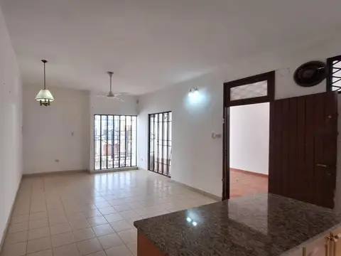 Casa en Venta! cerca del casco Céntrico