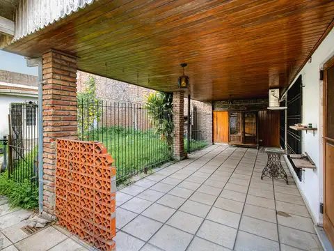 Casa en Venta en Villa Adelina, USD 299.000