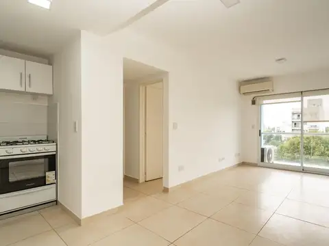 VENTA DEPARTAMENTO DE 2 AMBIENTES CON COCHERA EN CASEROS