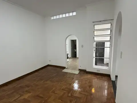 Departamento en Alquiler en Mataderos, $ 700.000