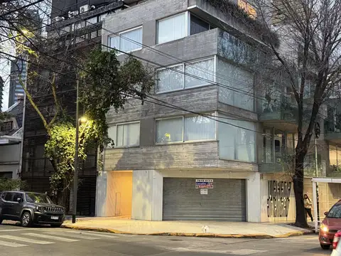 Renta anual 8,5 % , 11 de septiembre esquina Campo Salles, en venta