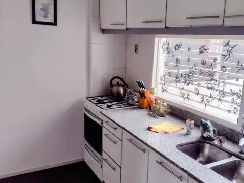 Departamento en Alquiler con 1 cocheras