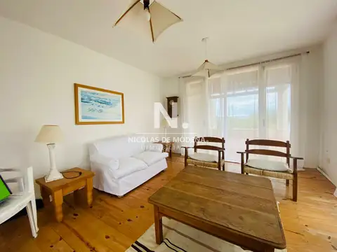Casa 6 ambientes con 3 baños