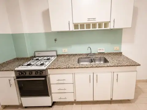 VENDE DEPARTAMENTO DE 2 AMBIENTES  MONTE GRANDE