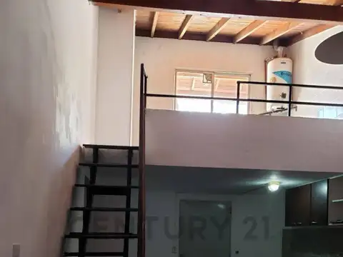 Depto Tipo Casa en Venta de 4 ambientes