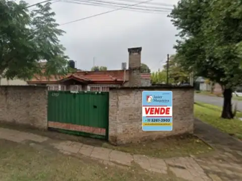 VENTA-CASA APTA CRÉDITO- 2 DORMITORIOS-PARRILLA-COCHERA-JOSÉ C PAZ