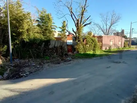 Terreno en Venta 30  mts Fondo