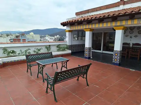 Departamento en Venta de 7 ambientes