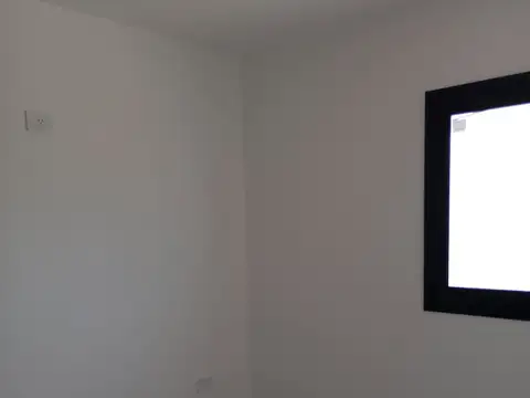 Venta de 4 Duplex de 3 Dorm. C/U en Rincones de Manantiales.