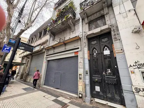 Local en Venta Via Pública