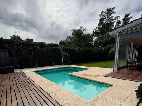 Casa en Venta al Oeste