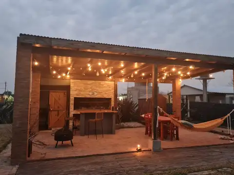 CASA CONTAINER EN FLORENCIO VARELA !!!!!