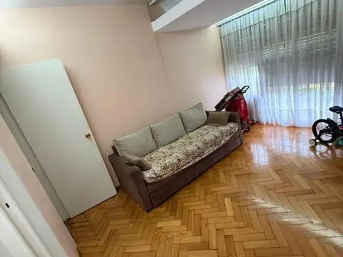 Av. Montes De Oca 796 , Piso 3