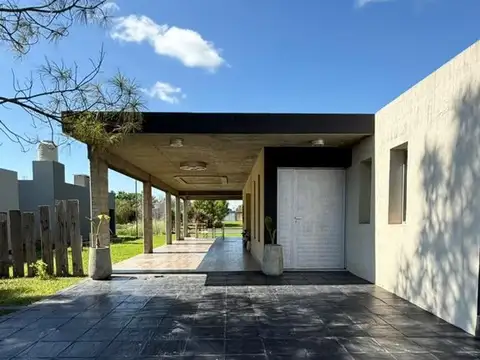 VENTA CASA SOLARES DEL CARCARAÑA