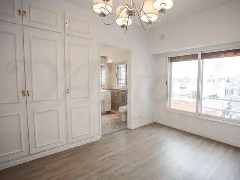 Departamento en Venta de 6 ambientes