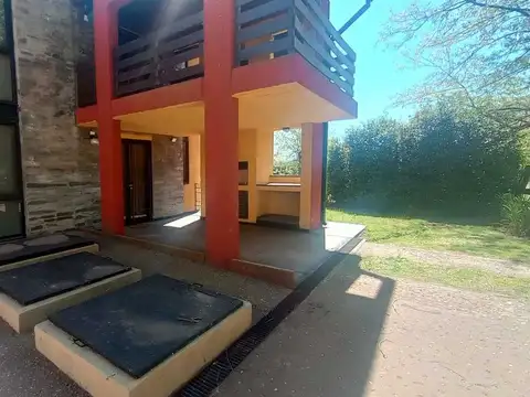 Venta departamento 2 dorm. amoblado ciudad parque