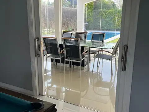 Casa en Venta en El Rocío, USD 490.000