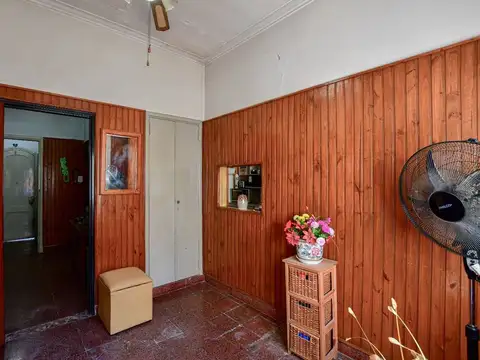 Depto Tipo Casa en Venta 50 años