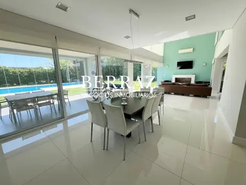 Casa en Alquiler al Noroeste