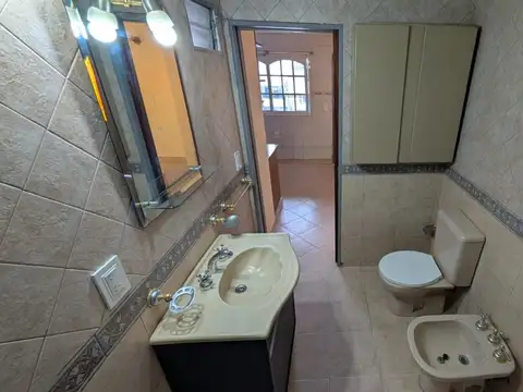 Depto Tipo Casa en Alquiler de 1 dormitorio