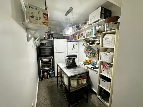 HERMOSO SEMIPISO 3 AMBIENTES CONTRAFRENTE EN EXCELENTE ESTADO!