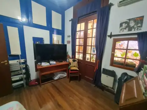 Venta Casa 5 ambientes Cochera Terraza- V. Urquiza