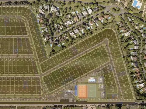 Terreno lote en venta en Los Cardos Oliden 600 Pilar