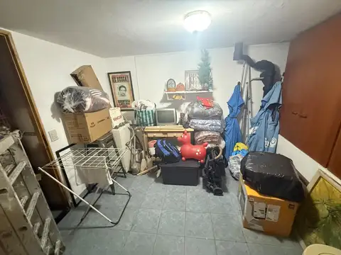 Casa- Venta Hermoso triplex de 5 ambientes con cochera y baulera