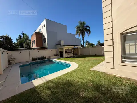 Casa en Venta en Lomas de San Isidro, USD 470.000