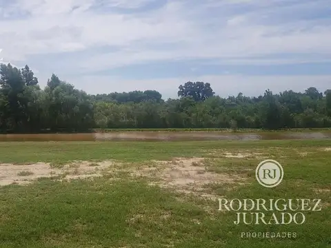 Lote al rio en el Naudir Escobar