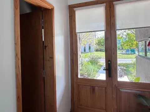 Casa en Venta con 4 cocheras