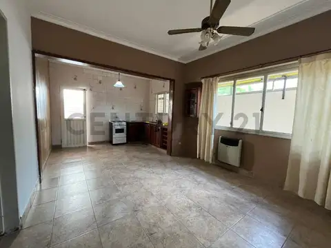122 e/ 67 y 68 1700, Piso 0