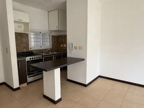Departamento en Alquiler en Victoria, $ 800.000