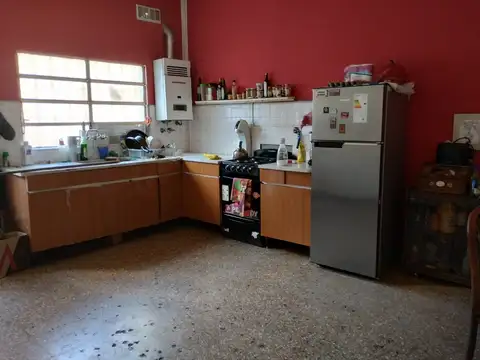 Depto Tipo Casa en Venta 40 años