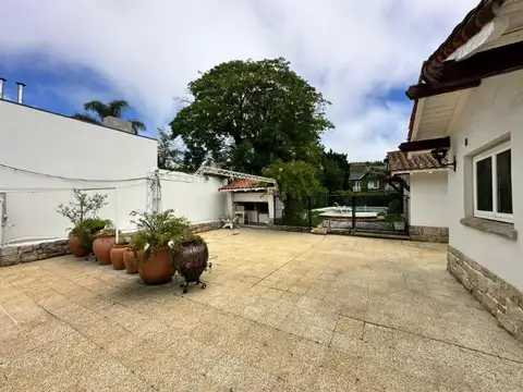 Excelente Chalet en Los Troncos