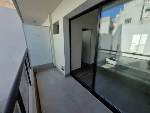 VENTA MONOAMBIENTE DIVISIBLE C/ BALCÓN A ESTRENAR EN SAN CRISTÓBAL